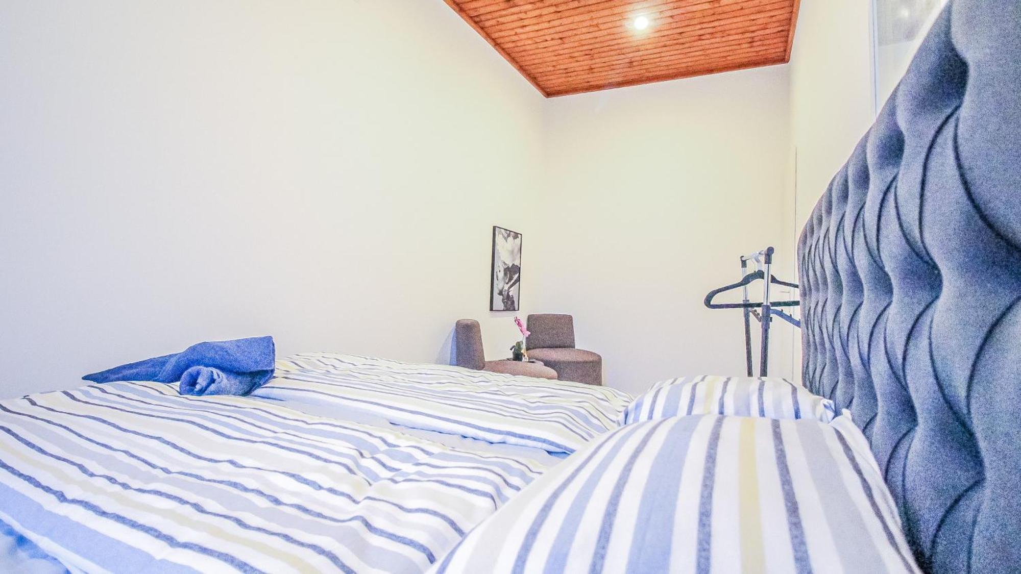 Disc Cozy In Liesing * Vienne