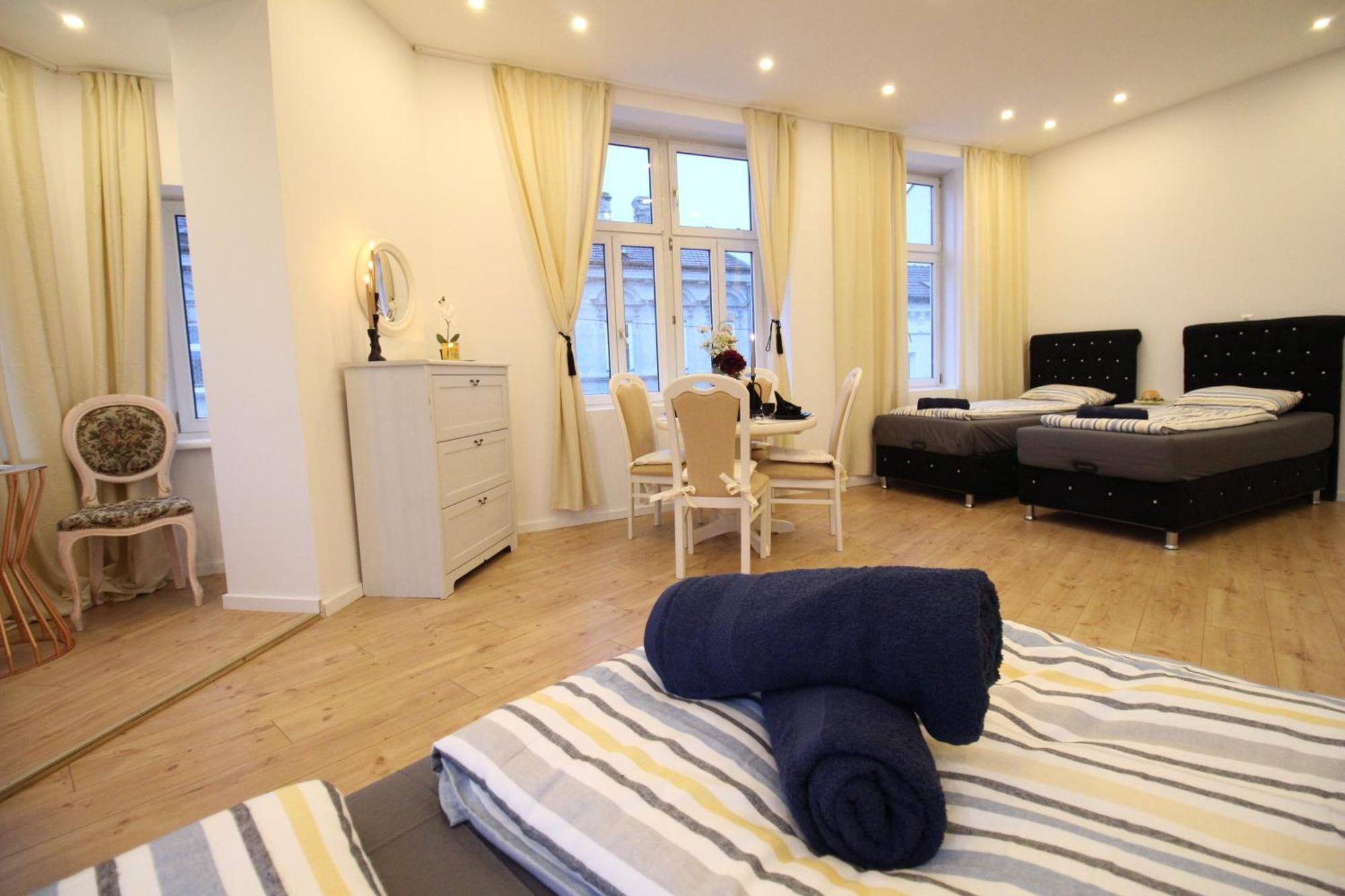 Disc Cozy In Liesing Vienne