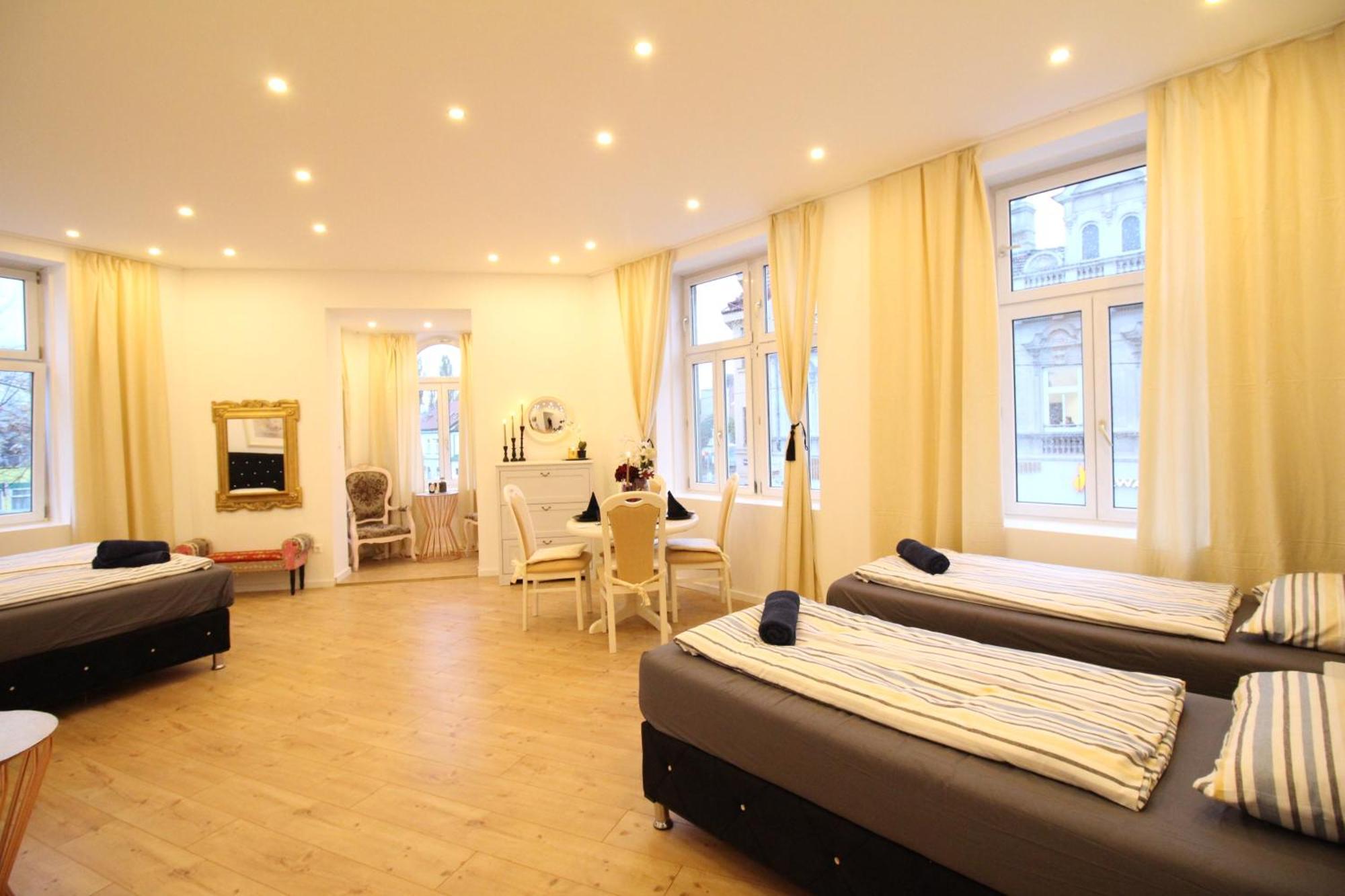 Disc Cozy In Liesing * Vienne